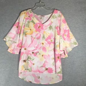 ANDREE Spring Time Floral Feminine Flare Sleeve Relaxed Fit with Hi Lo Hem